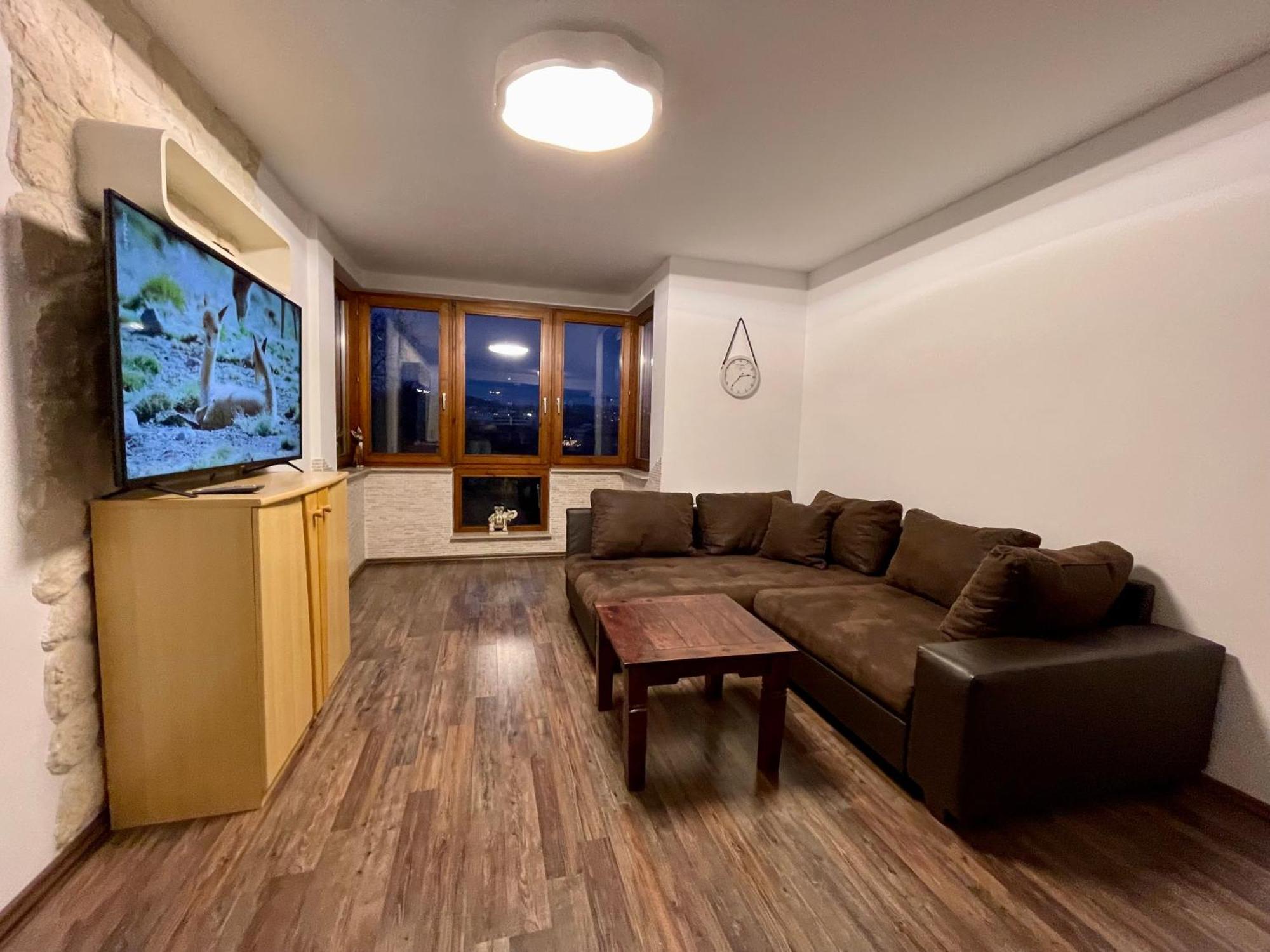 Wunderschoenes Apartment In Der Goldstadt Пфорцхайм Екстериор снимка
