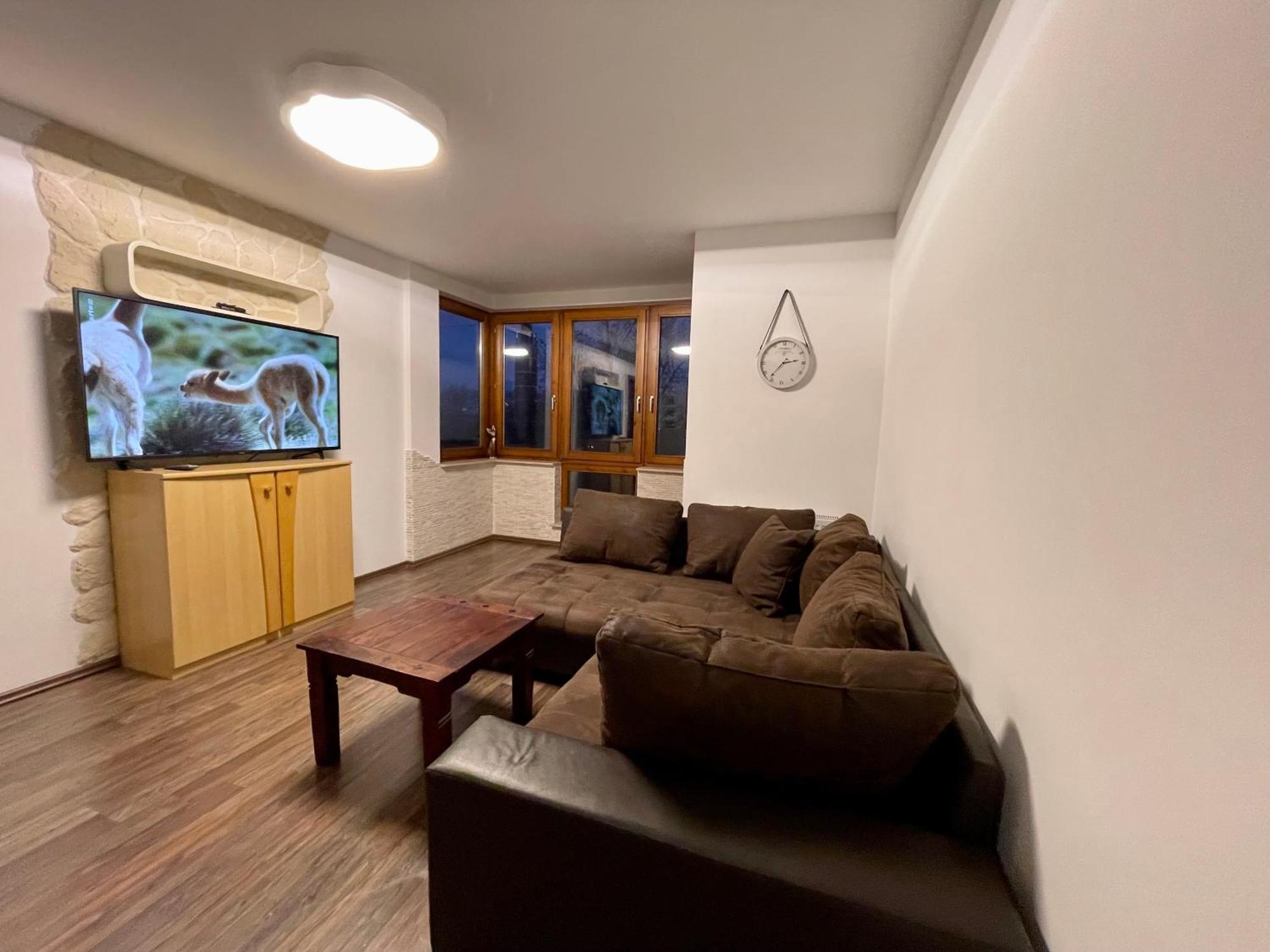 Wunderschoenes Apartment In Der Goldstadt Пфорцхайм Екстериор снимка